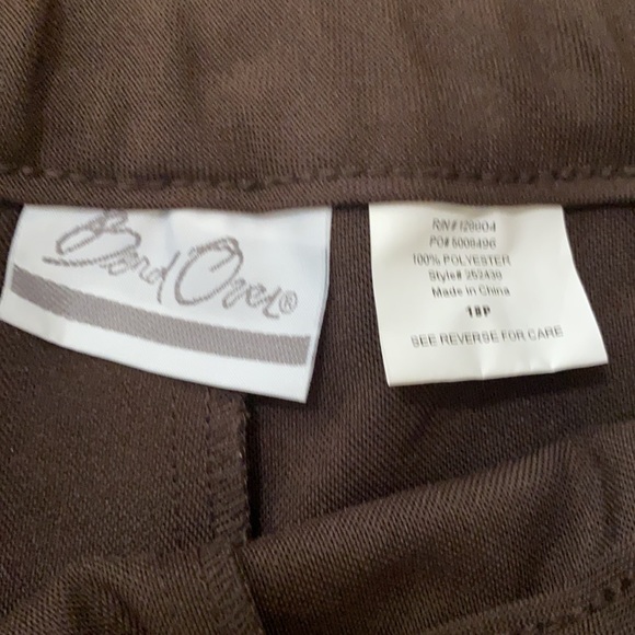 Bend over brown slacks, size 18P, NWT. - Picture 3 of 12